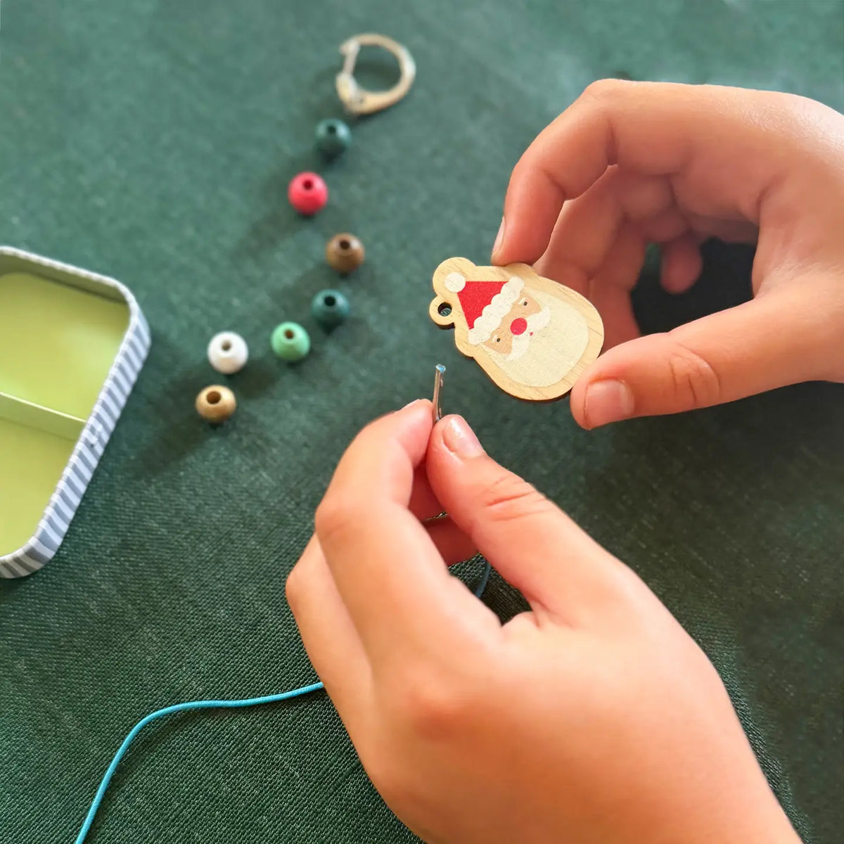 Make a Santa Keyring