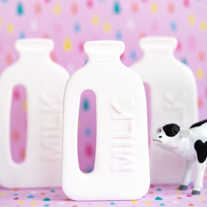 Baby silicon milk bottle teether