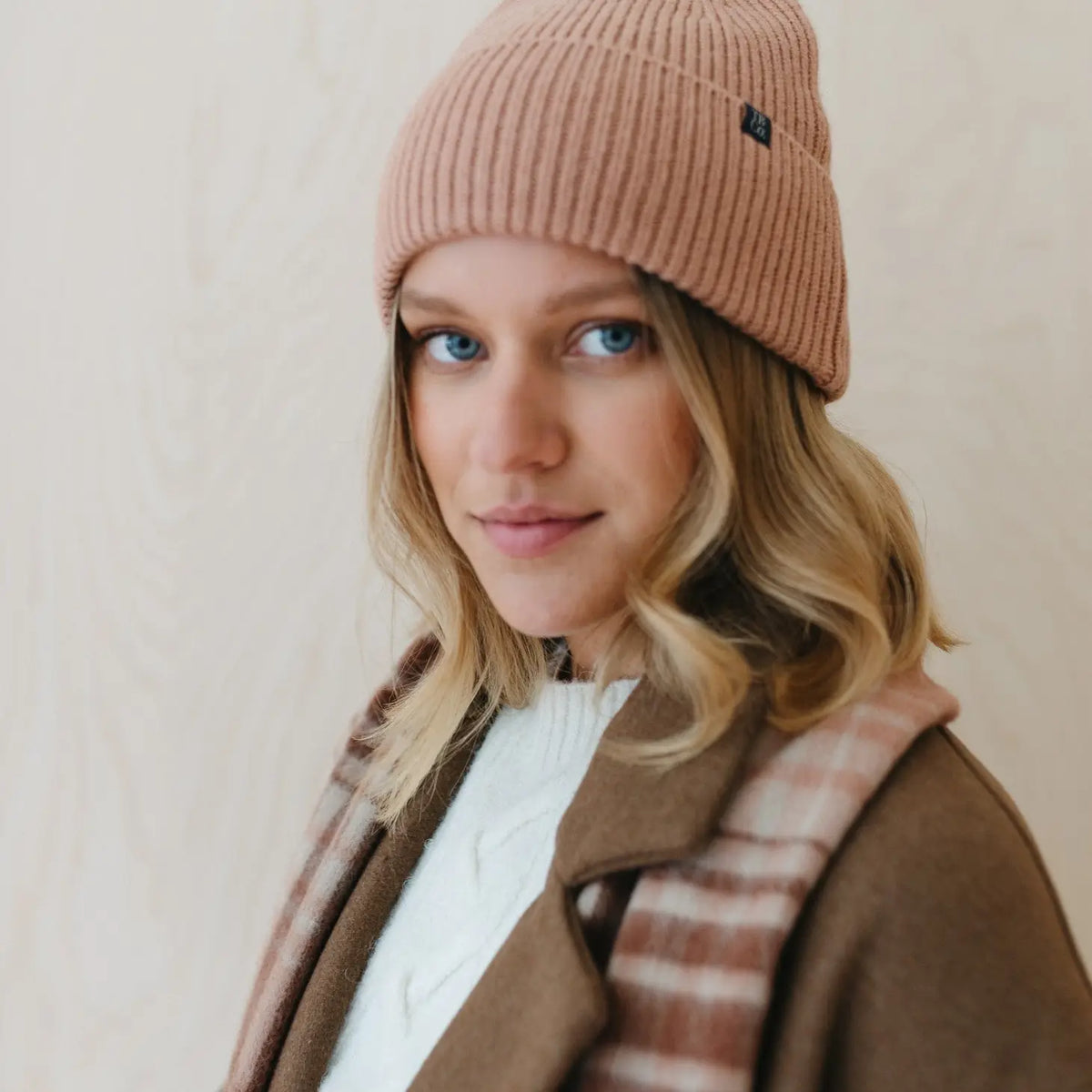 Women&#39;s Cashmere  Beanie - Blush