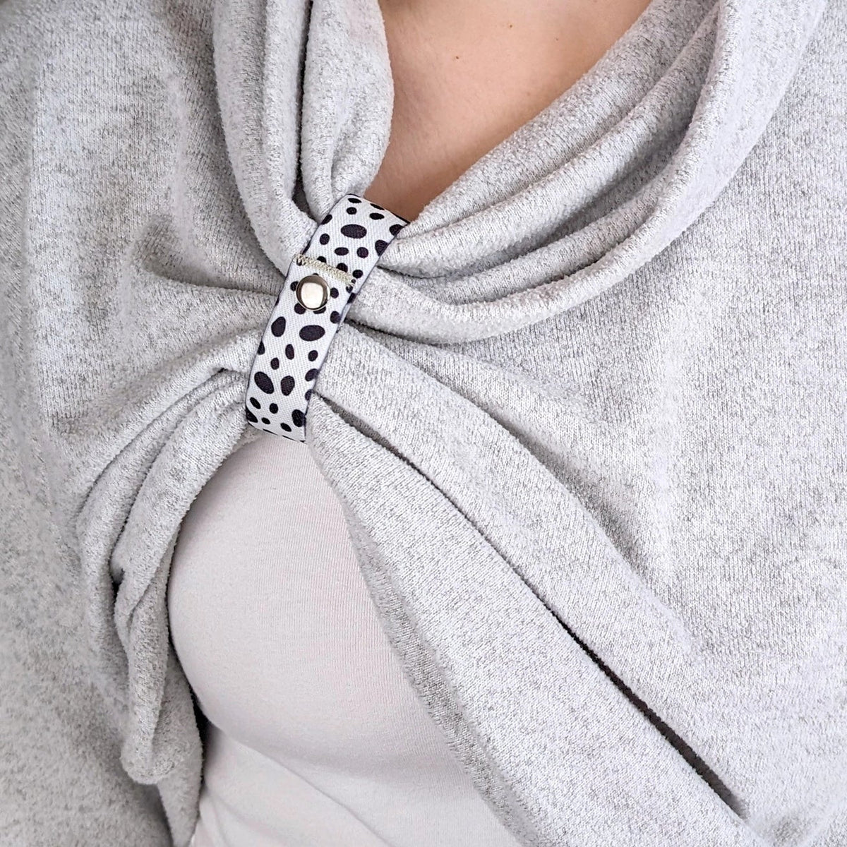 Breastfeeding Nursing Clip for Clothing Tops