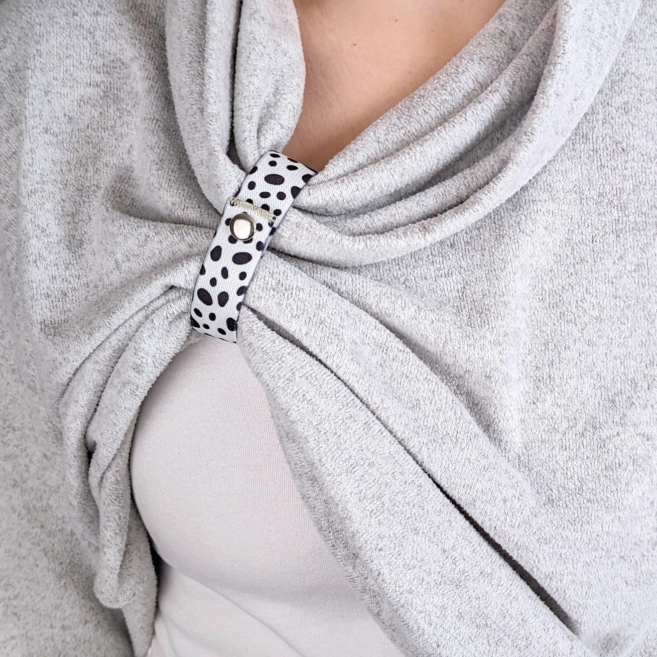 Breastfeeding Nursing Clip for Clothing Tops