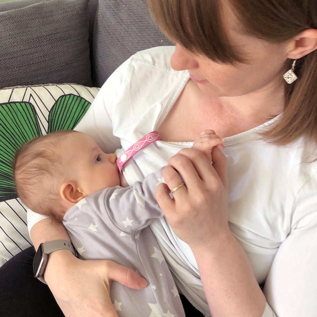 Breastfeeding Clothing Clip