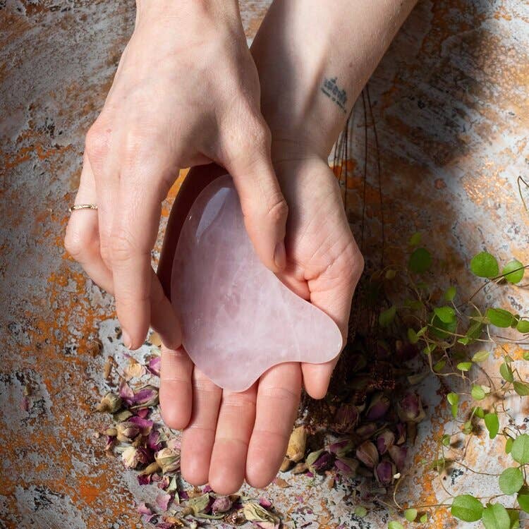 Rose Quartz Gua Sha Facial Moisturiser